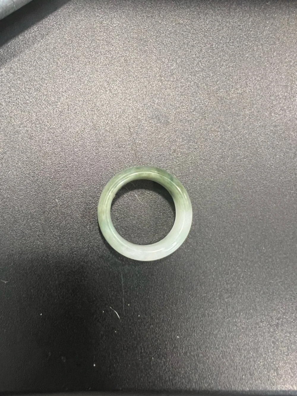 Green Jade Band Ring - Women Jewelry - Picture 4 of 4